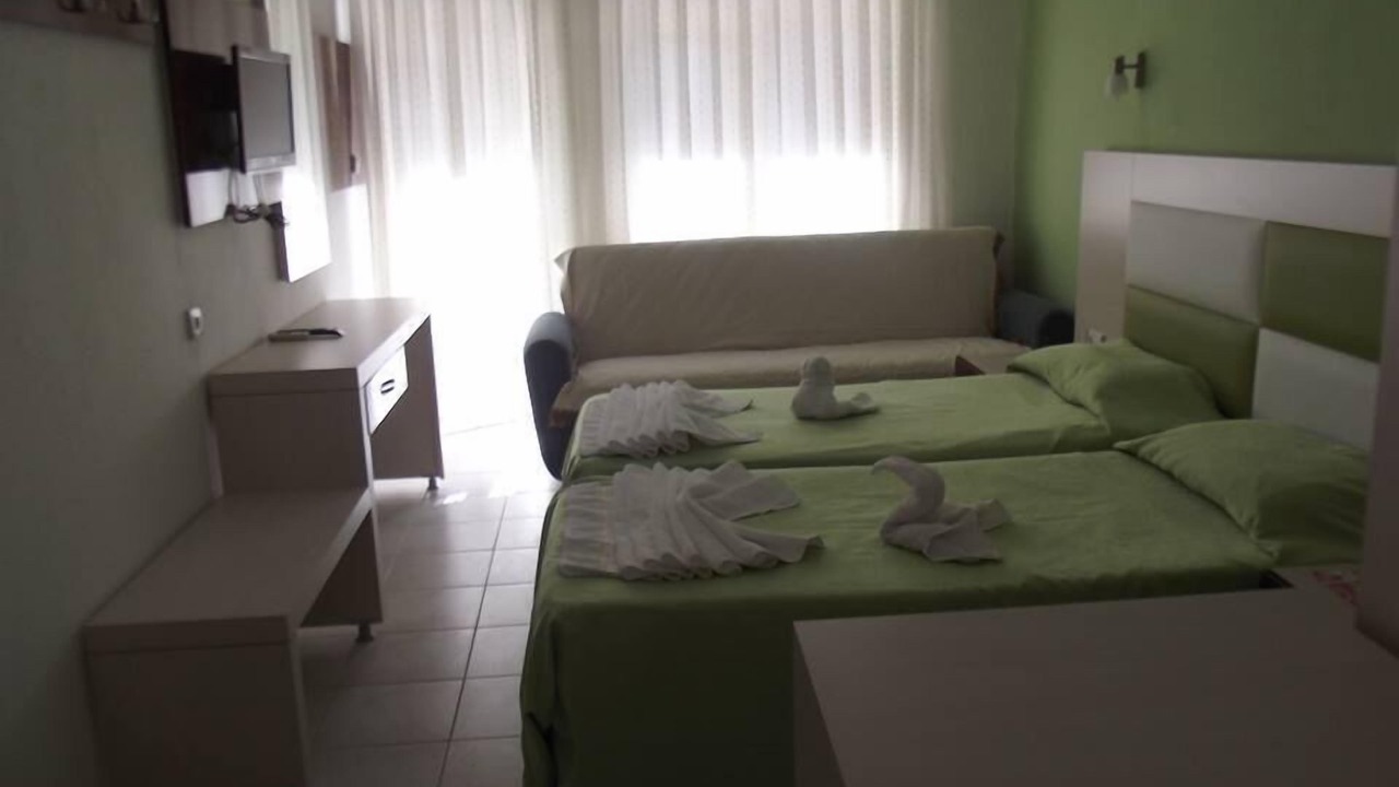 Photo of Bedroom in Side