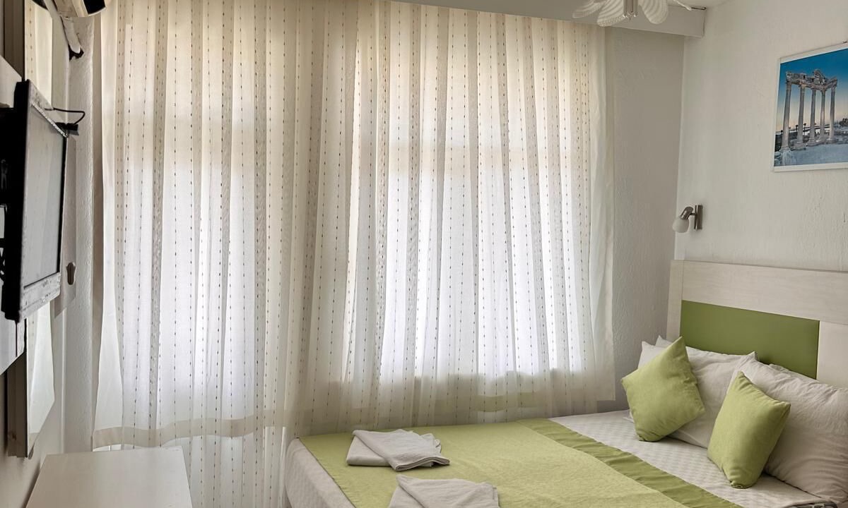Photo of Bedroom in Side