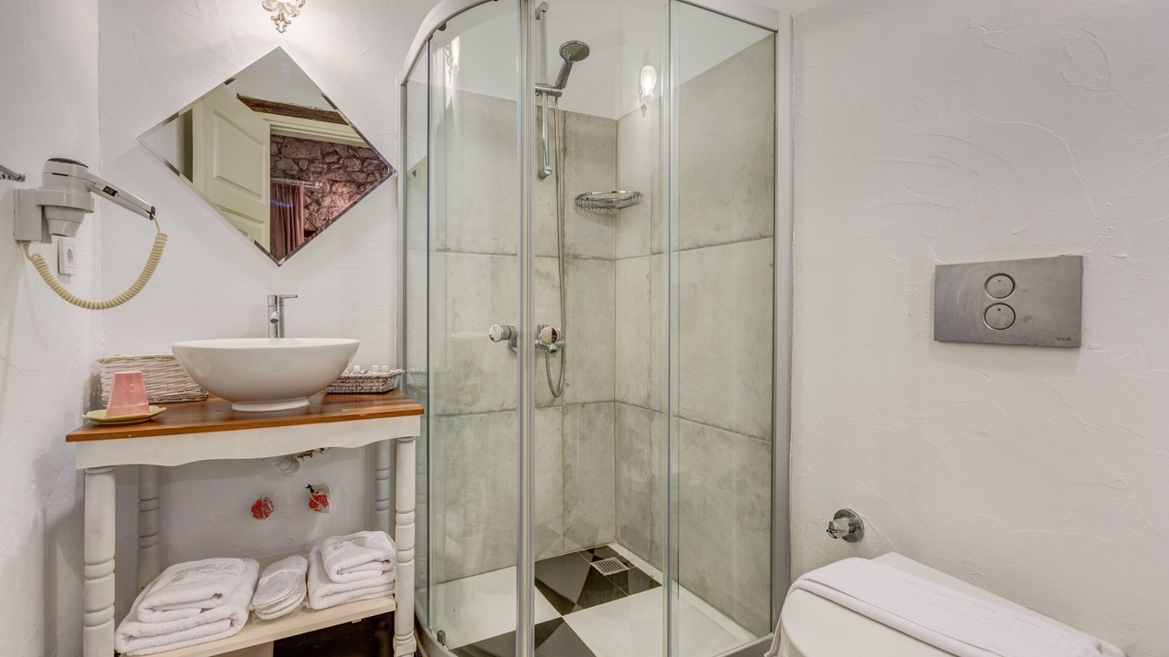 Photo of Bathroom in Tokoglu