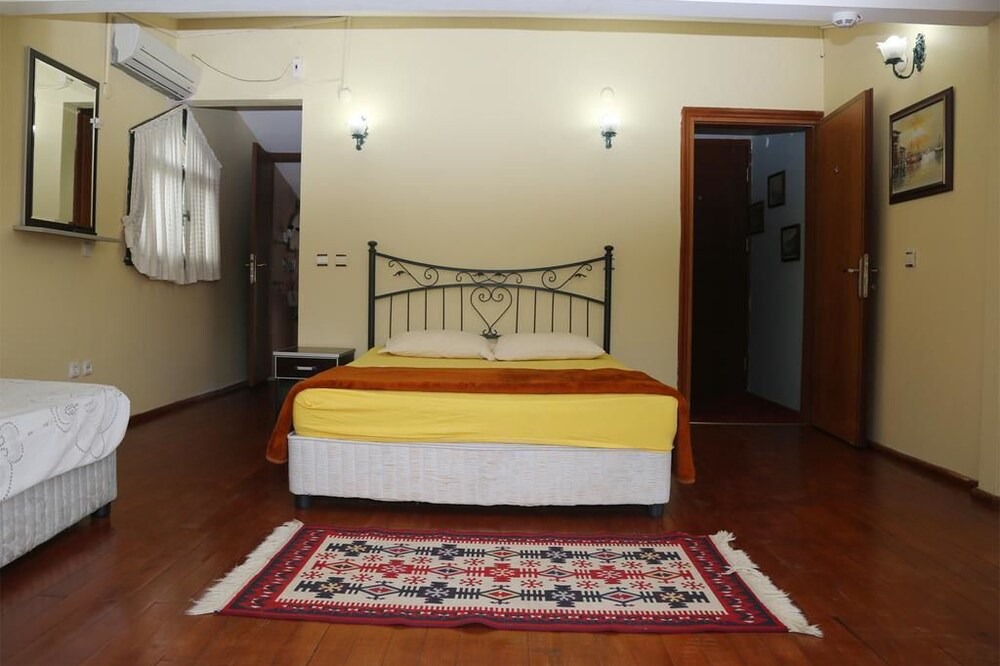 Photo of Bedroom in Adalar