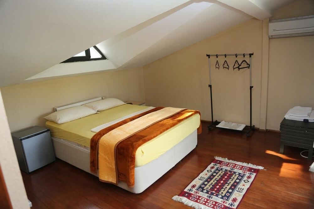 Photo of Bedroom in Adalar