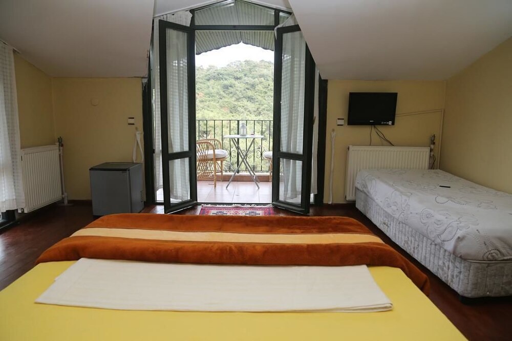 Photo of Bedroom in Adalar