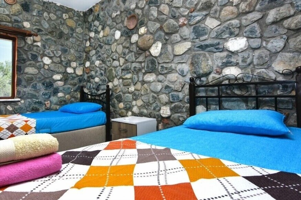 Photo of Bedroom in Edremit