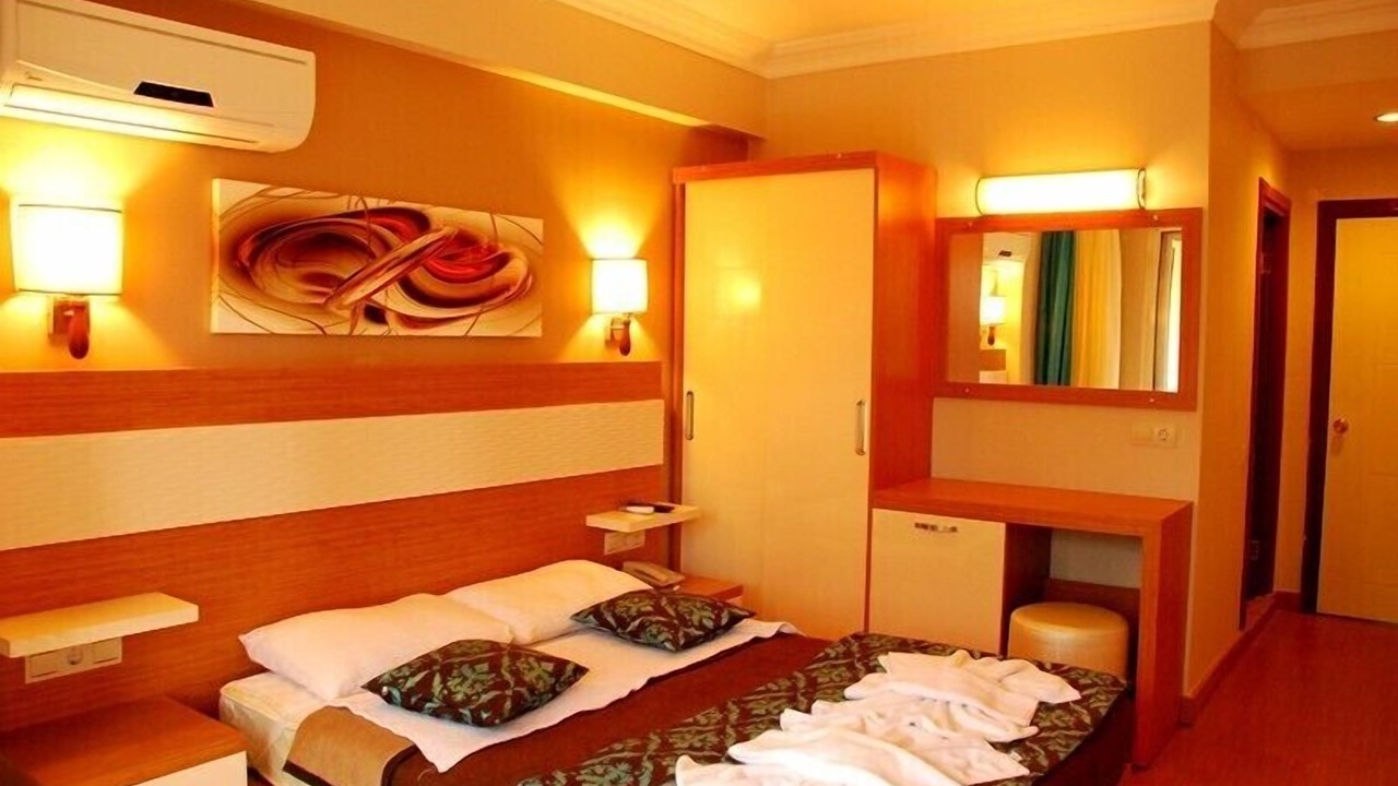 Photo of Bedroom in Kusadasi