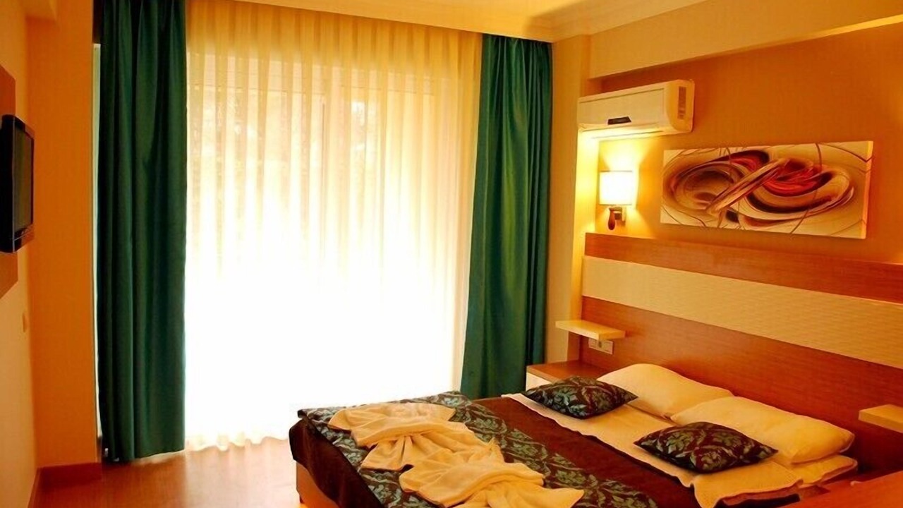 Photo of Bedroom in Kusadasi
