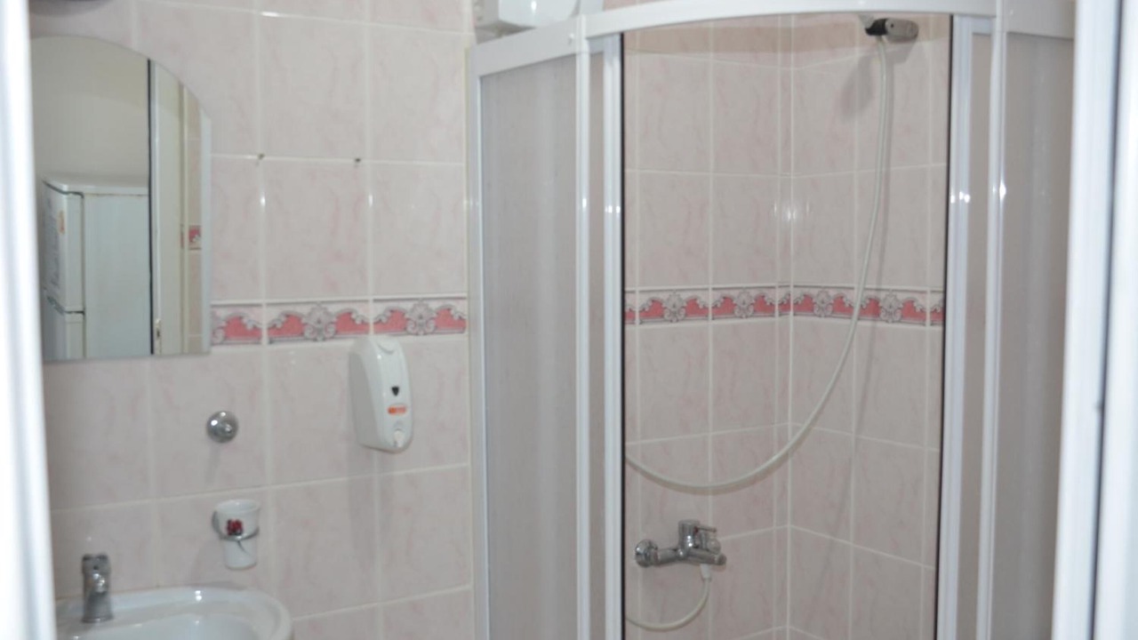 Photo of Bathroom in Side
