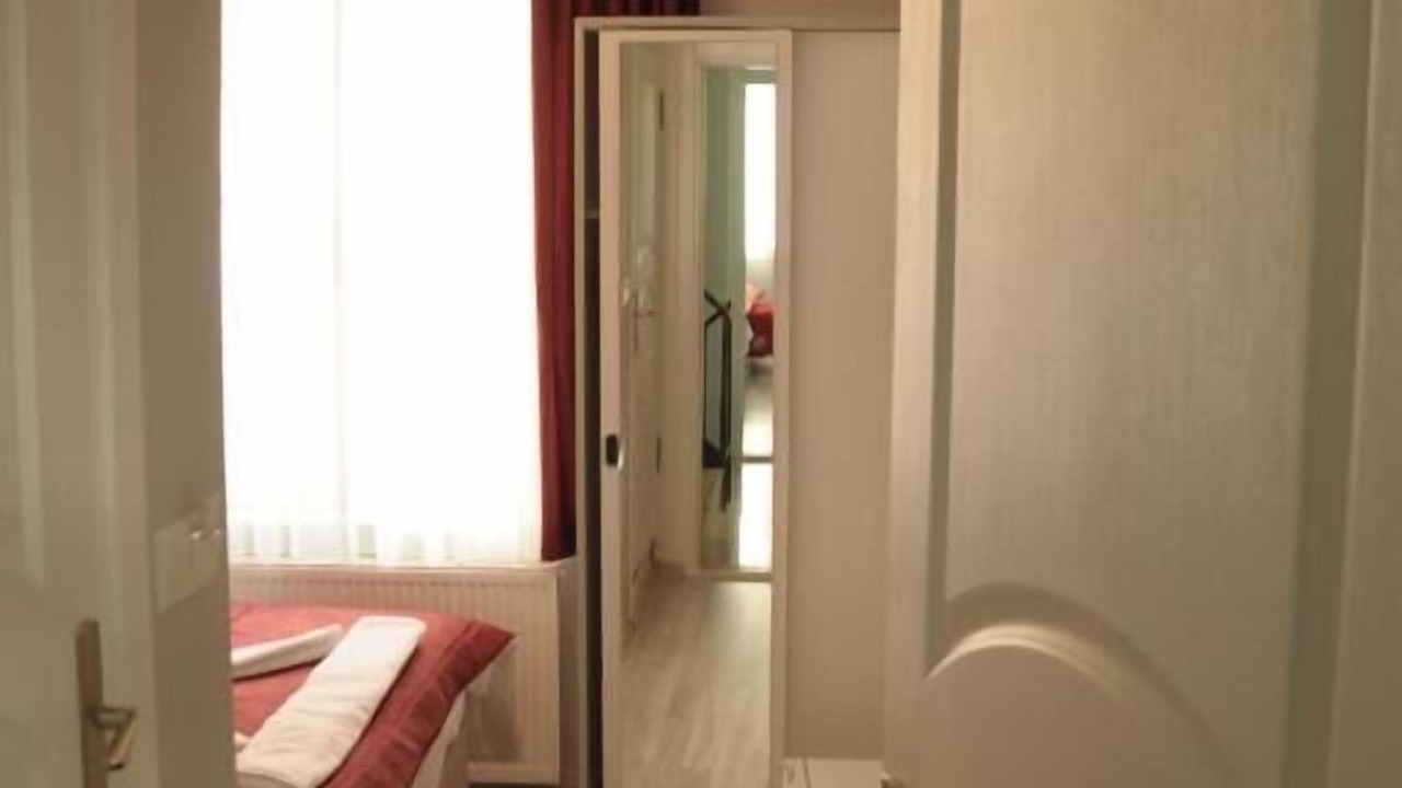 Photo of Bedroom in Besiktas