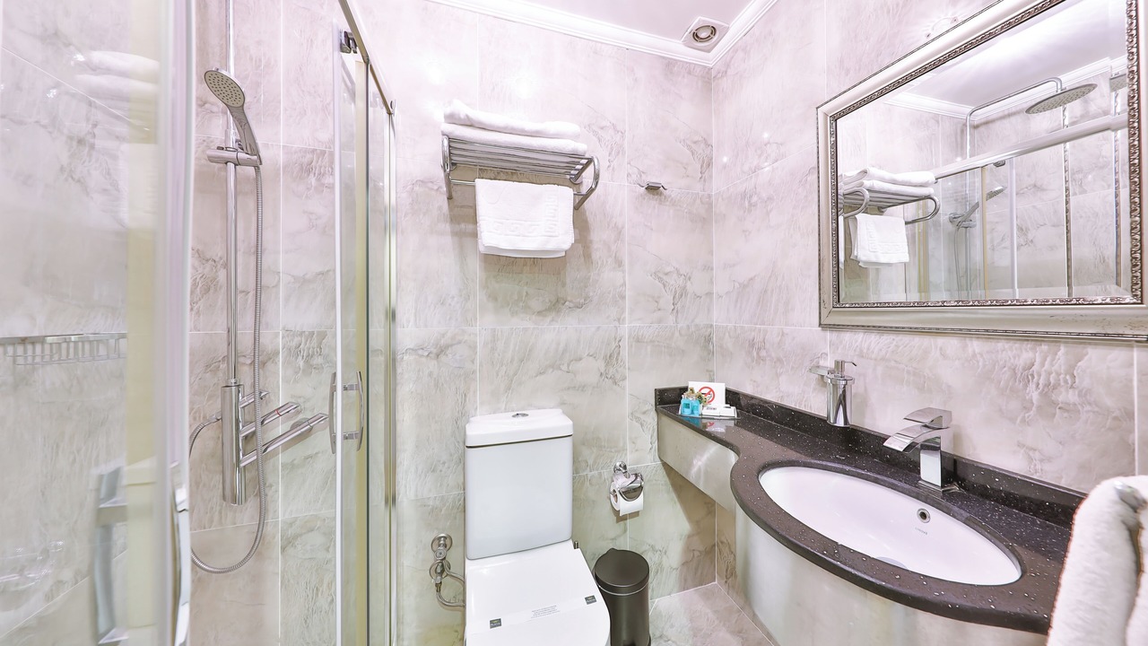 Photo of Bathroom in Adalar