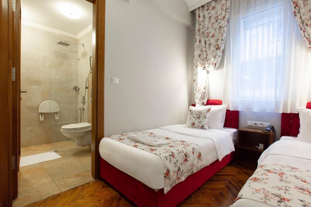 Photo of Bedroom in Fatih