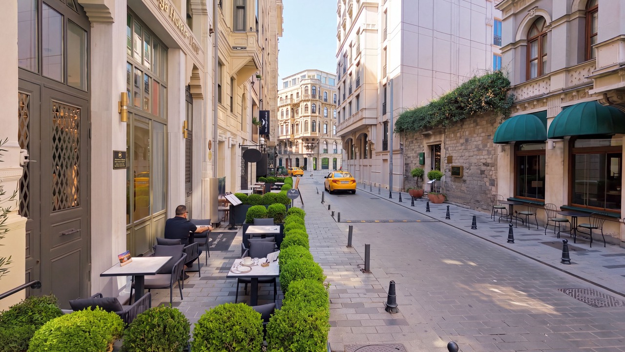 Photo of Outdoor in Pera