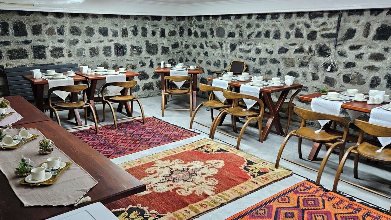 Photo of Others in Kars