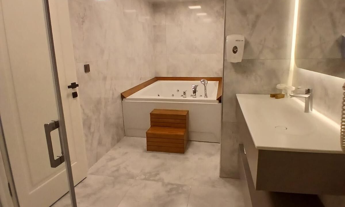 Photo of Bathroom in Izmir City Centre