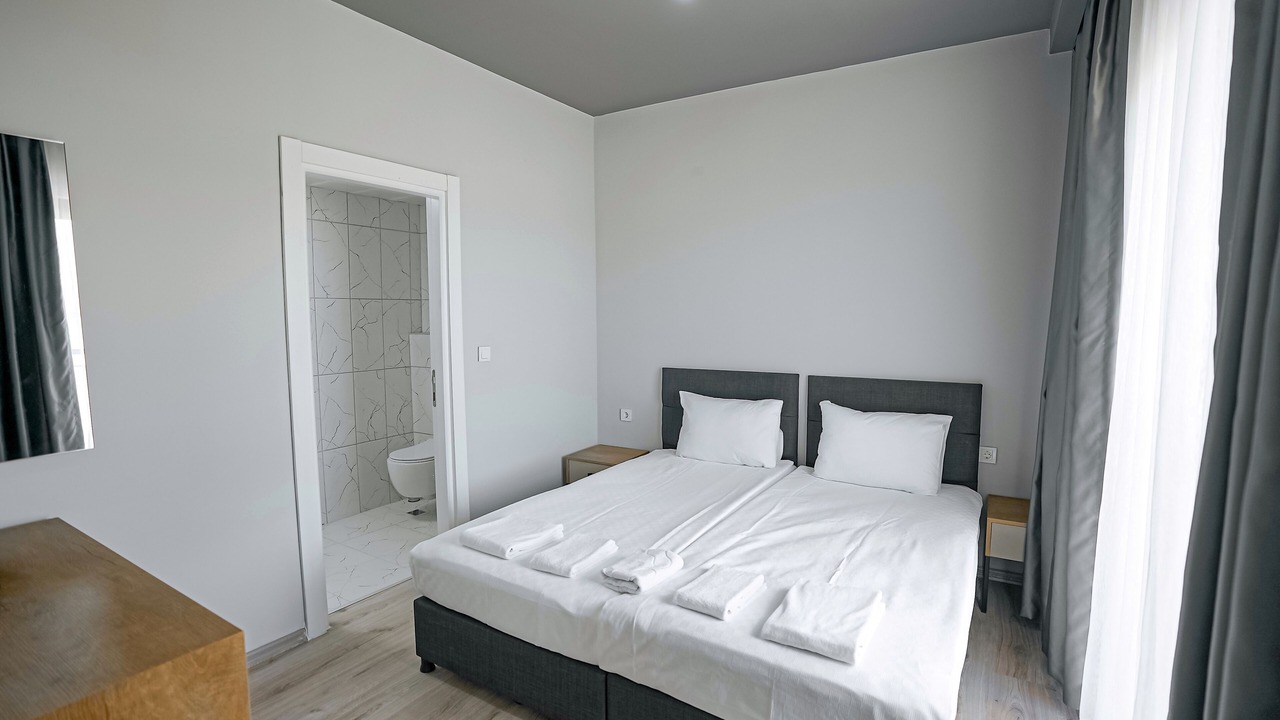 Photo of Bedroom in Lara