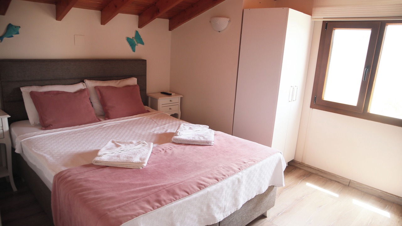 Photo of Bedroom in Urla