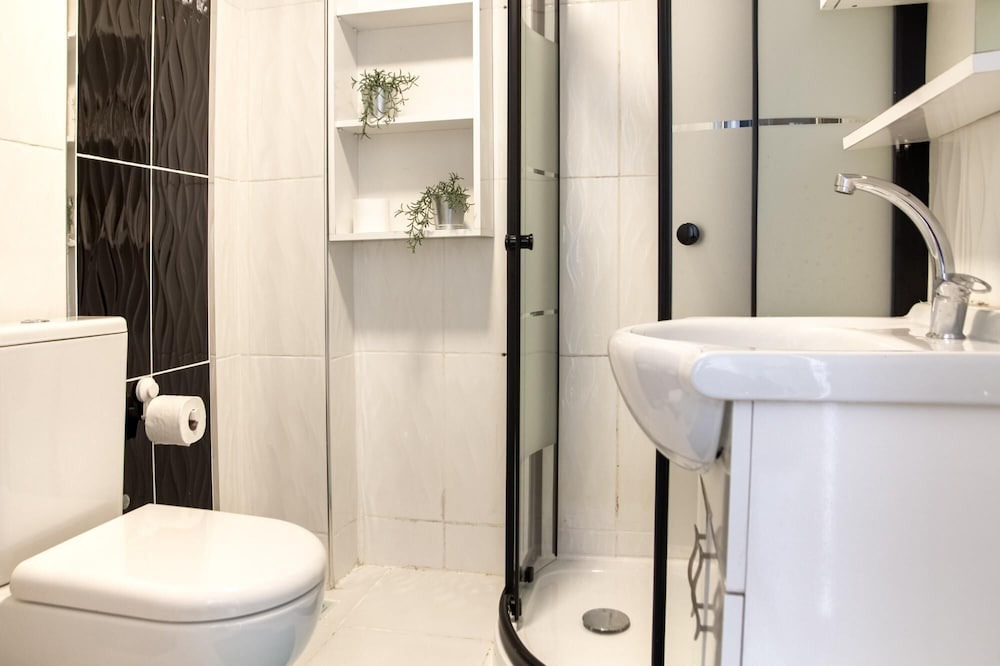 Photo of Bathroom in Konak