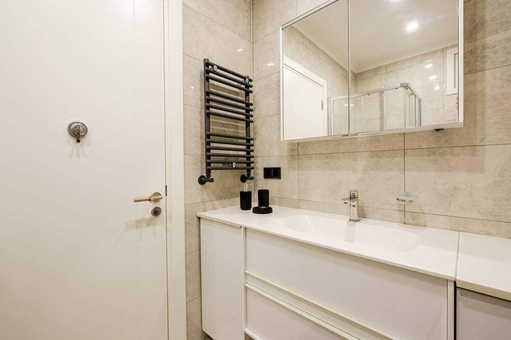 Photo of Bathroom in Fenerbahce