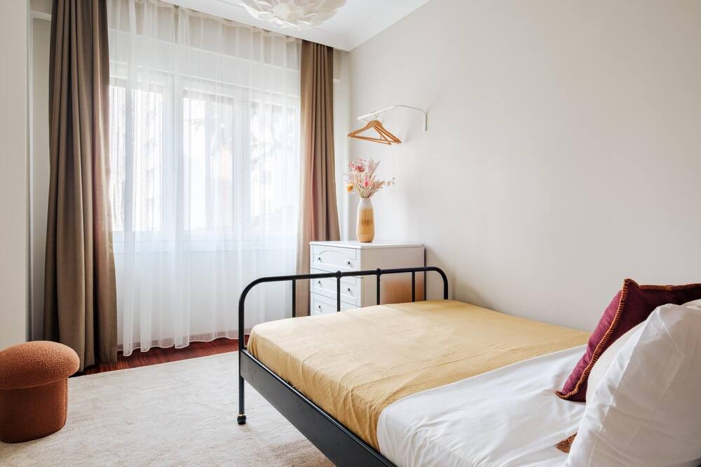 Photo of Bedroom in Fenerbahce