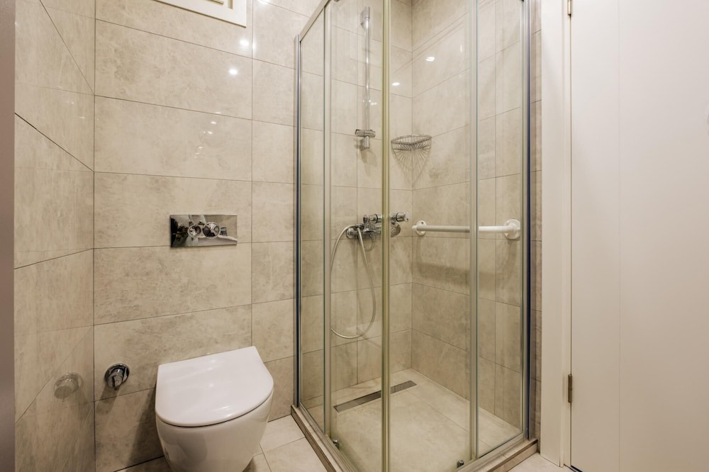 Photo of Bathroom in Fenerbahce