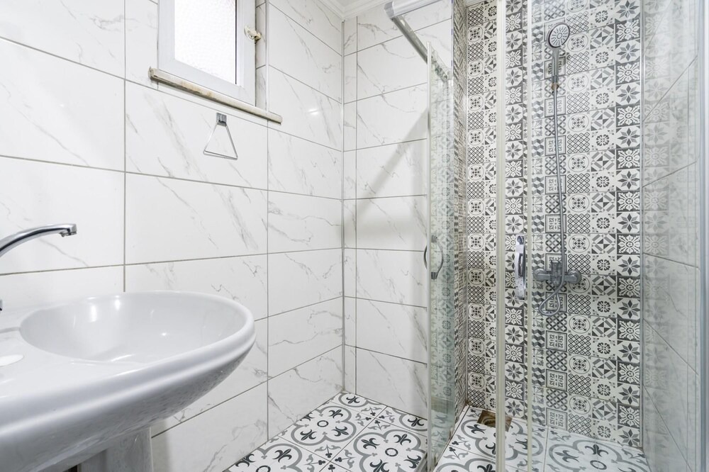 Photo of Bathroom in Pera