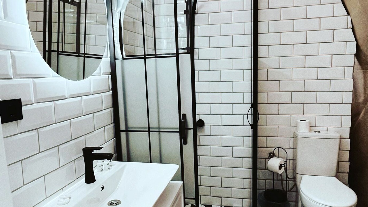 Photo of Bathroom in Yanik
