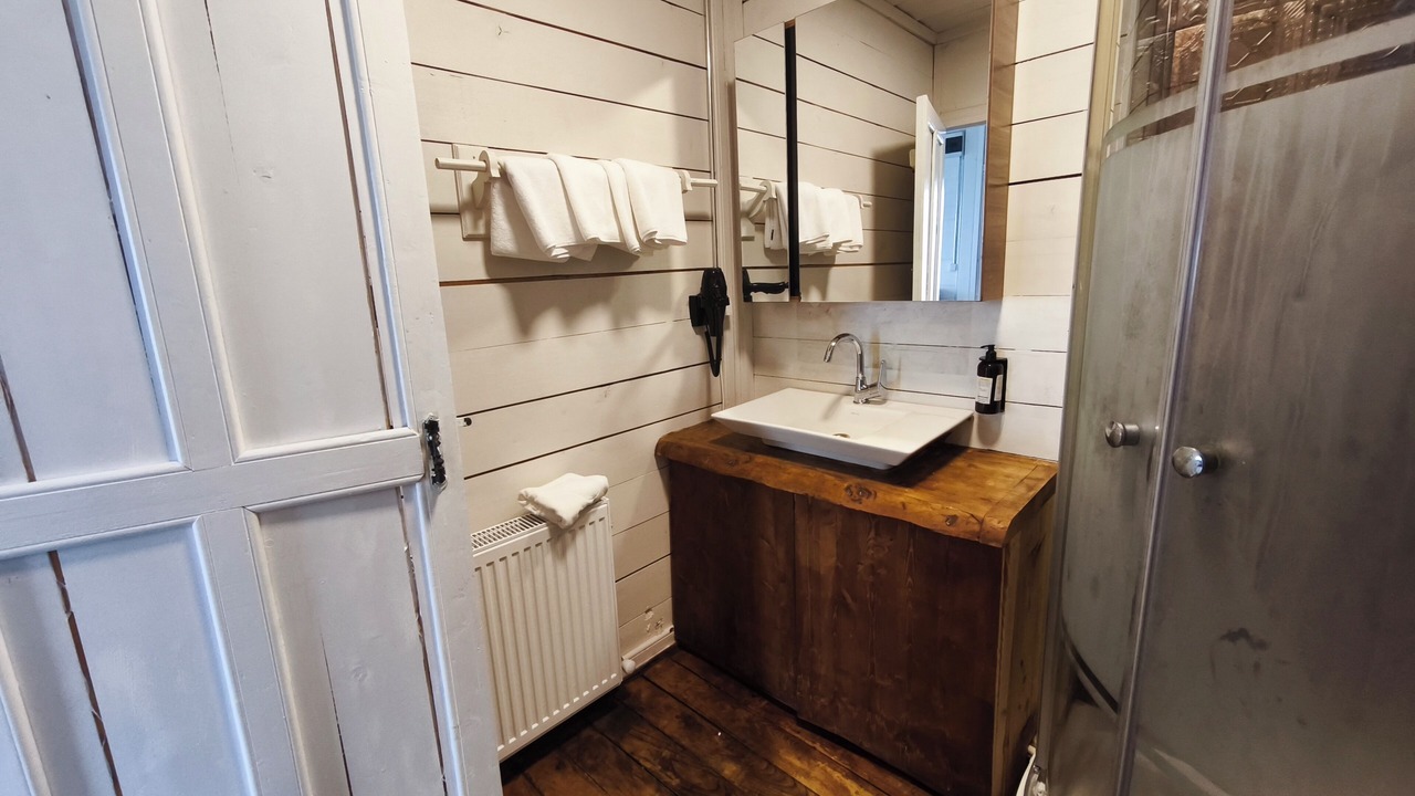 Photo of Bathroom in Dereli