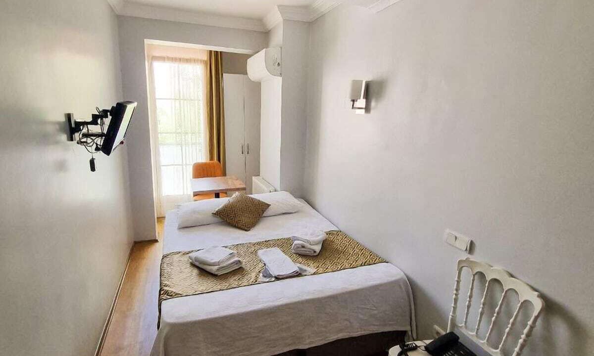 Photo of Bedroom in Adalar