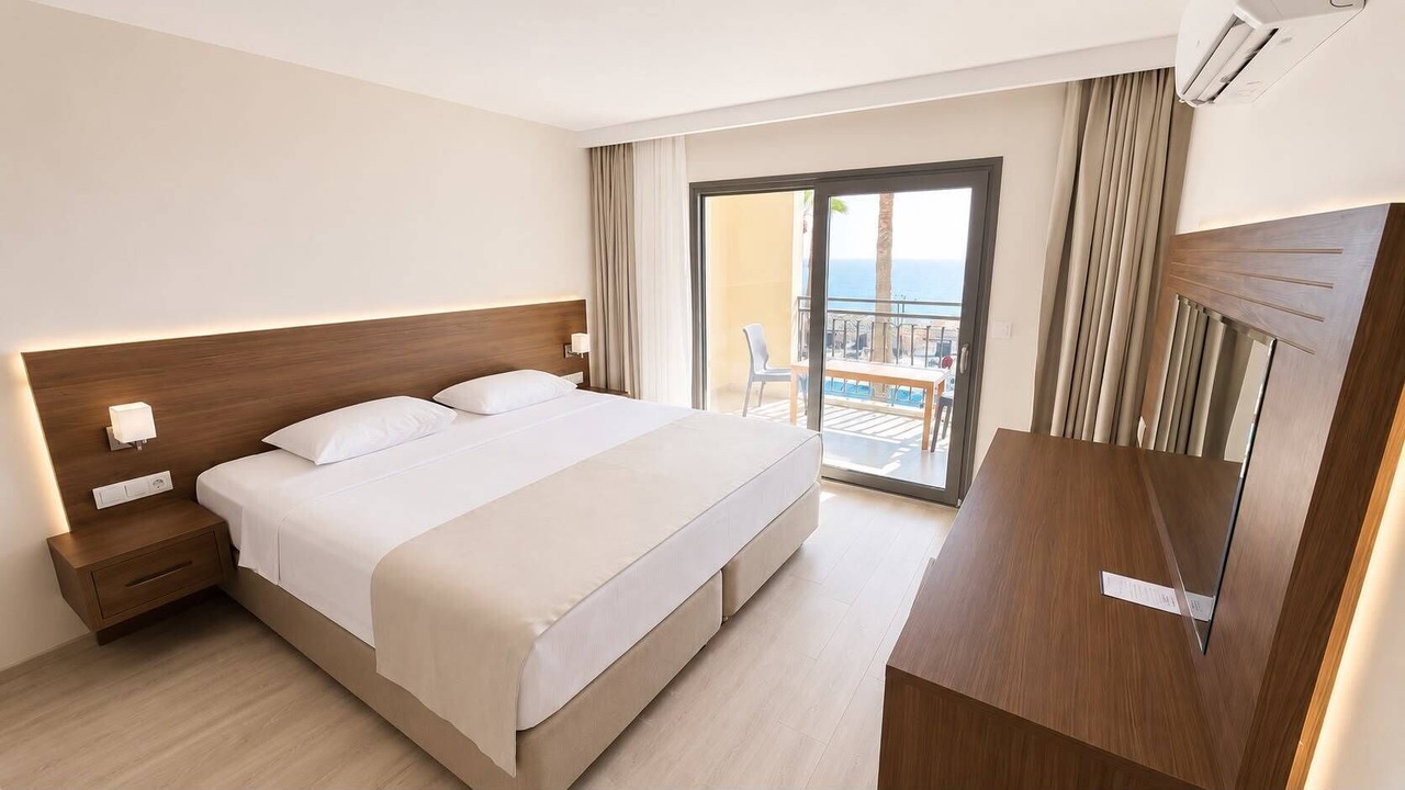 Photo of Patio Balcony in Kusadasi