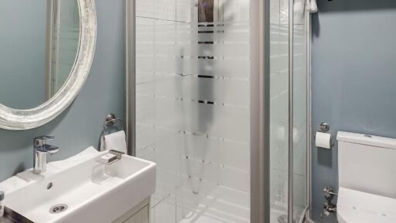 Photo of Bathroom in Moda