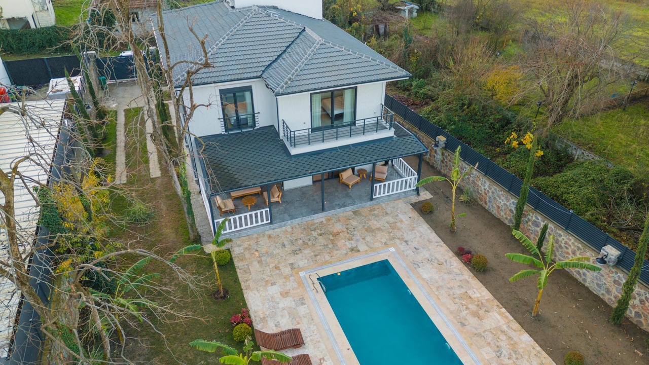 Photo of Outdoor in Yanik