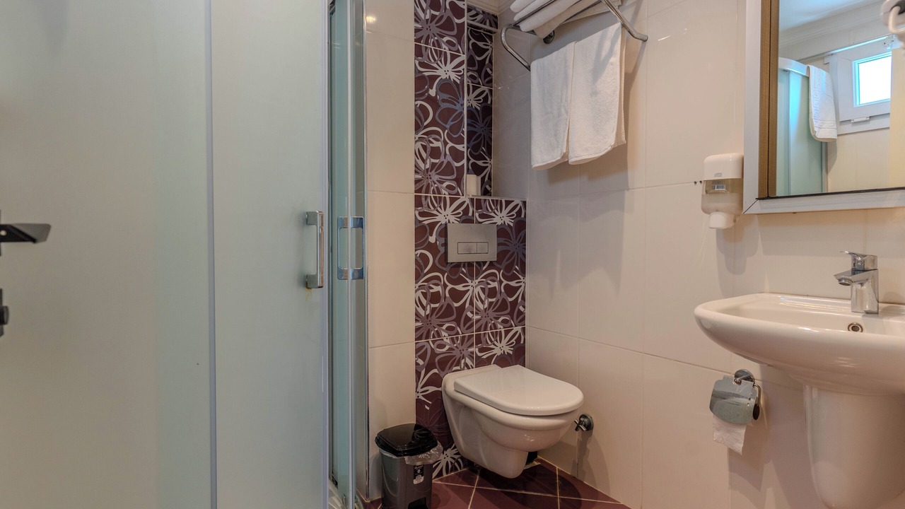 Photo of Bathroom in Sarimsakli