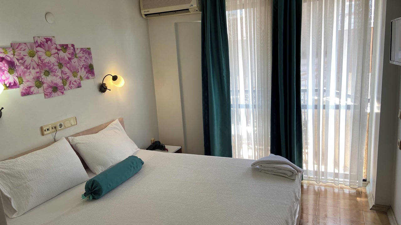 Photo of Bedroom in Kusadasi City Centre