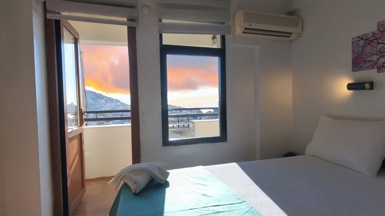 Photo of Bedroom in Kusadasi City Centre