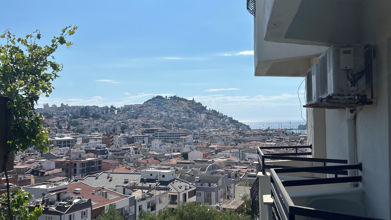 Photo of Patio Balcony in Kusadasi City Centre