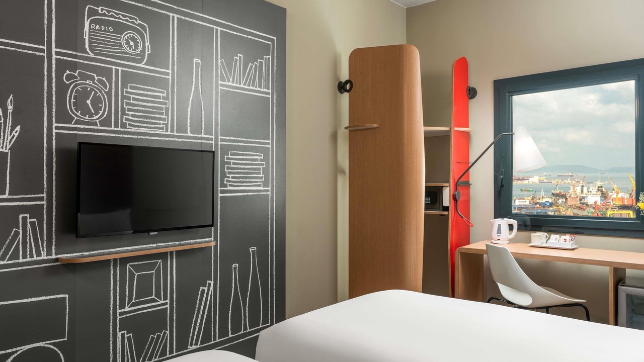 Photo of Bedroom in Pendik District