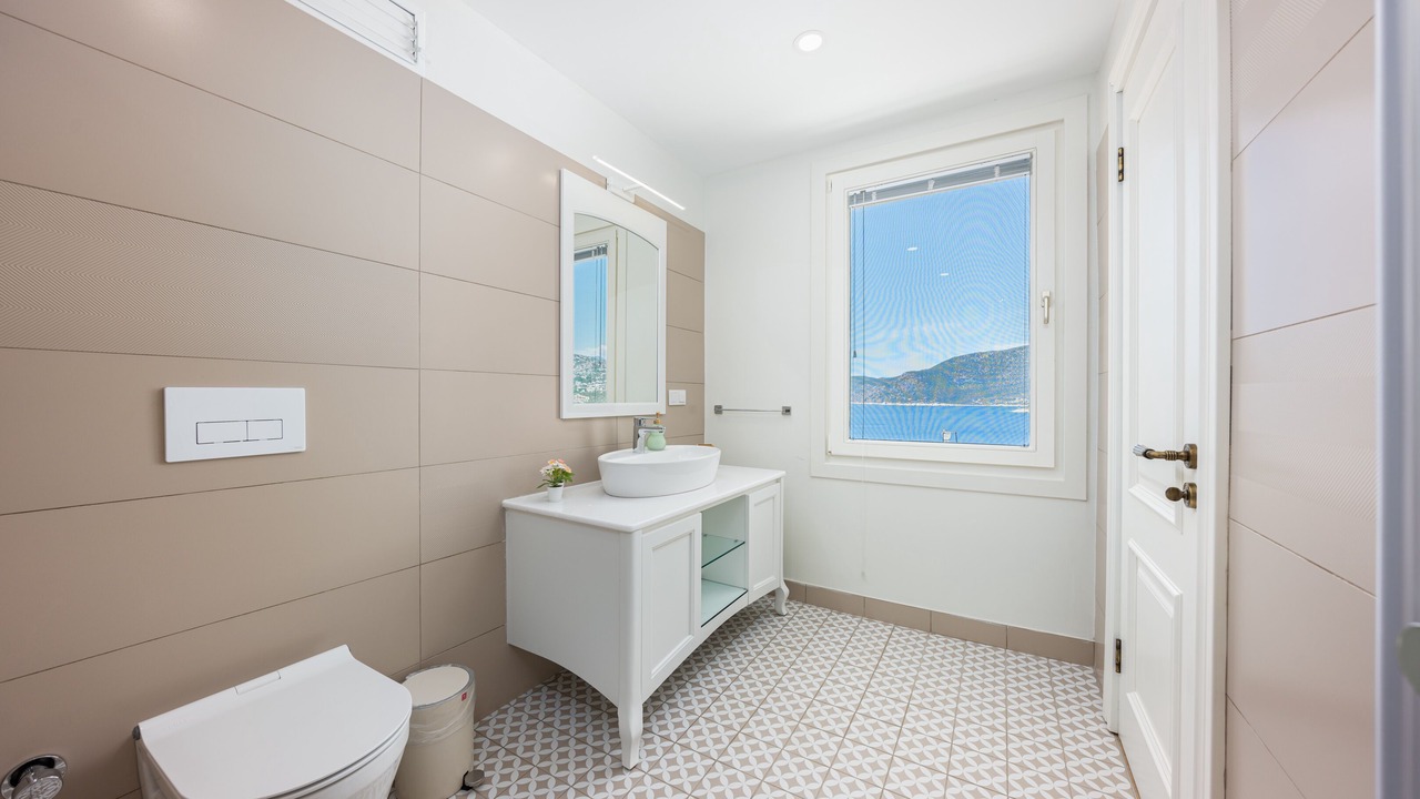 Photo of Bathroom in Guzeloba Mahallesi
