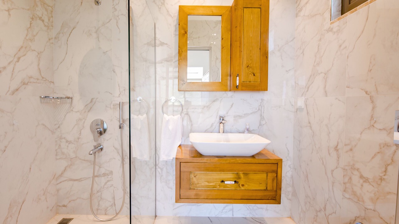Photo of Bathroom in Islamlar