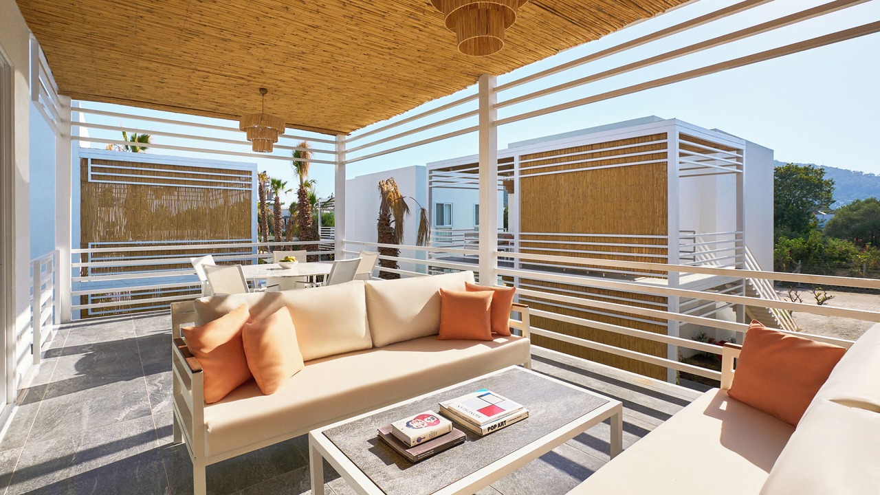Photo of Patio Balcony in Golturkbuku