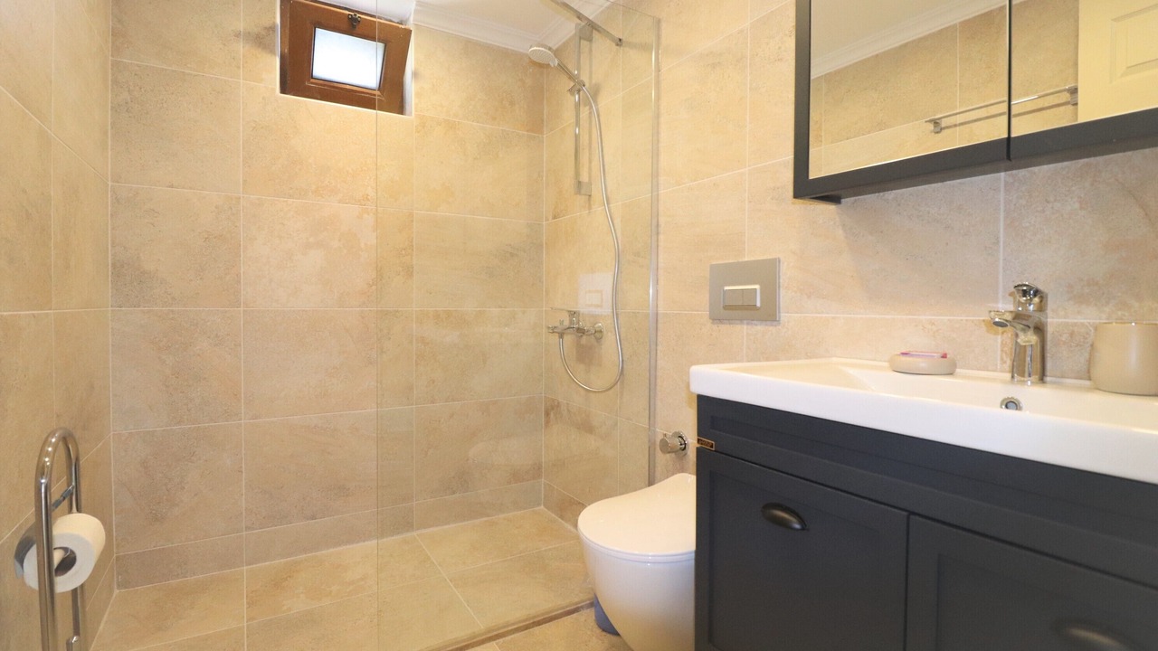 Photo of Bathroom in Oludeniz