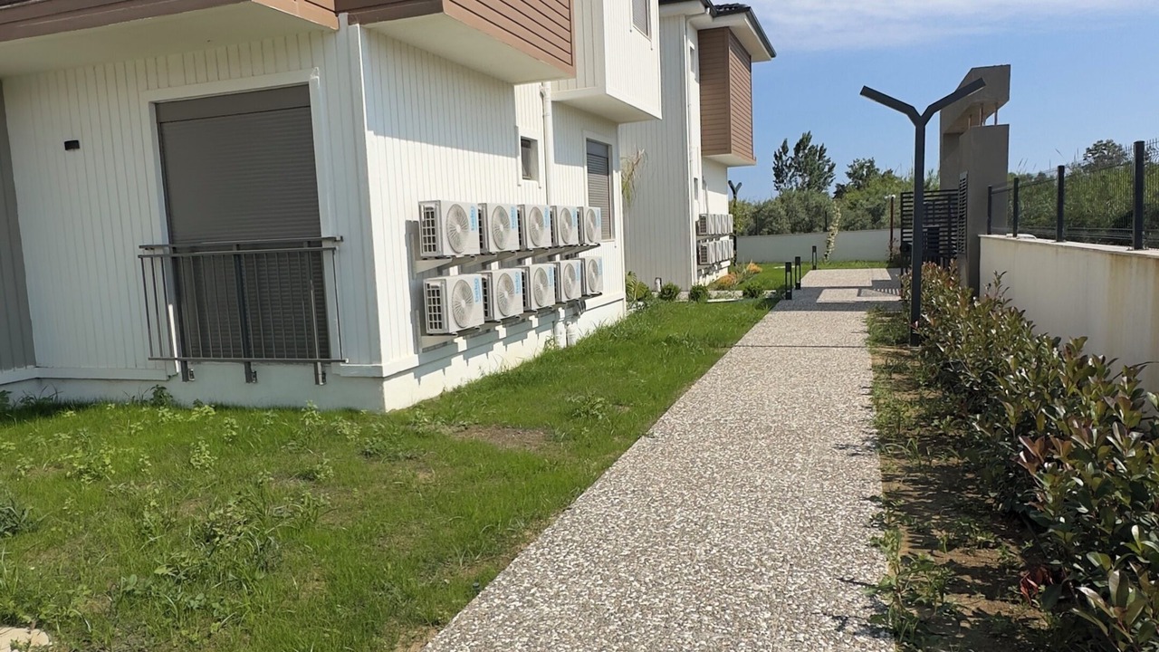 Photo of Outdoor in Side