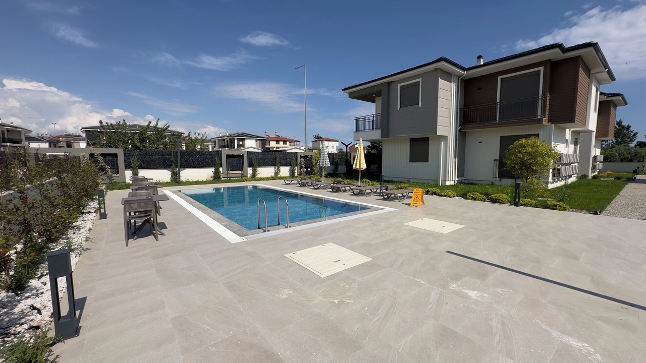 Photo of Outdoor in Side