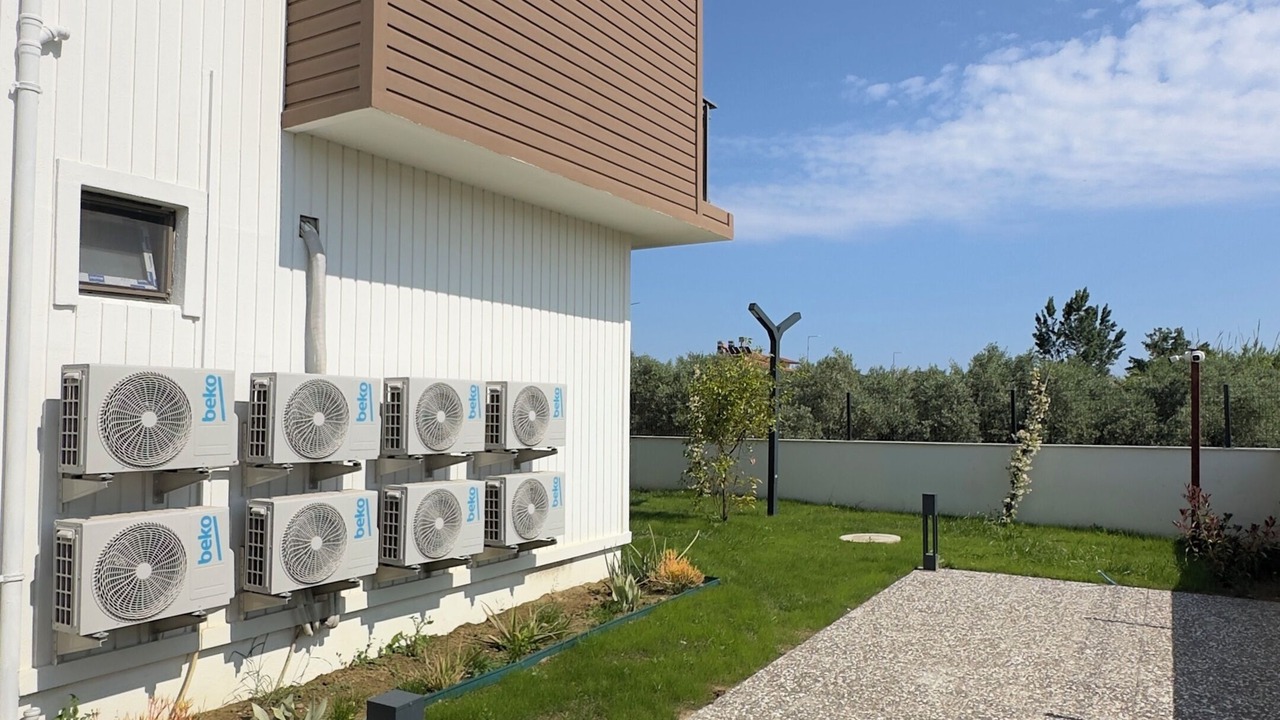 Photo of Outdoor in Side