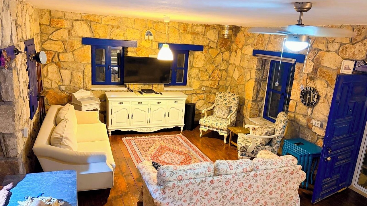 Photo of Livingroom in Milas