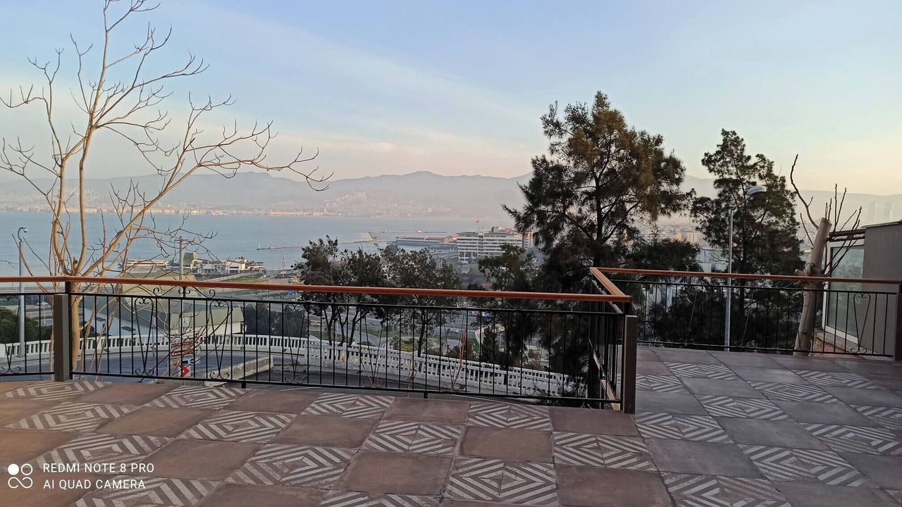Photo of Patio Balcony in Konak