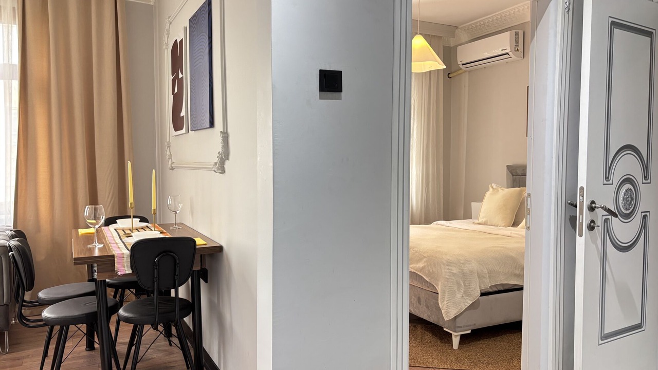 Photo of Bedroom in Galata