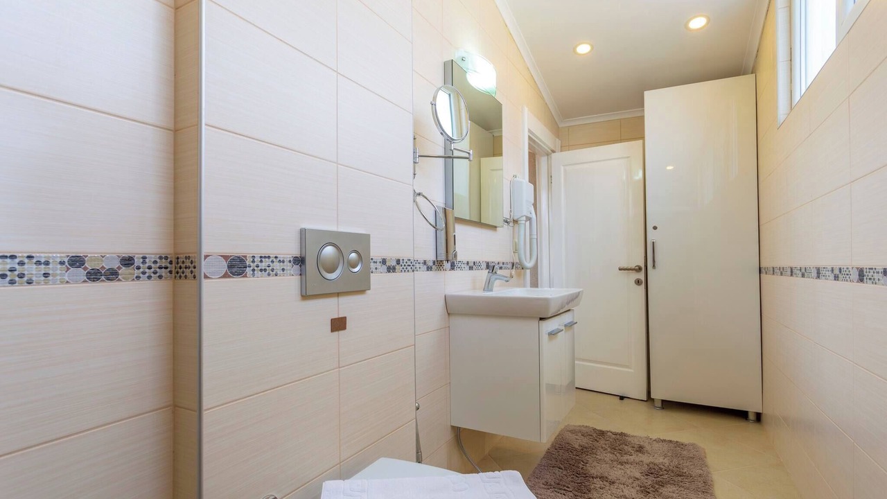 Photo of Bathroom in Oludeniz