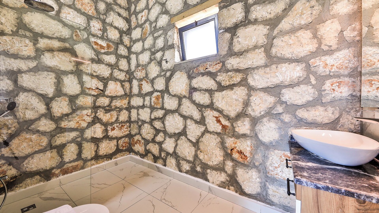 Photo of Bathroom in Patara