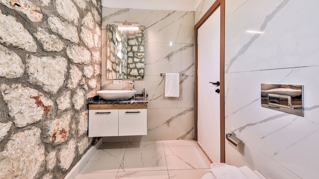 Photo of Bathroom in Patara