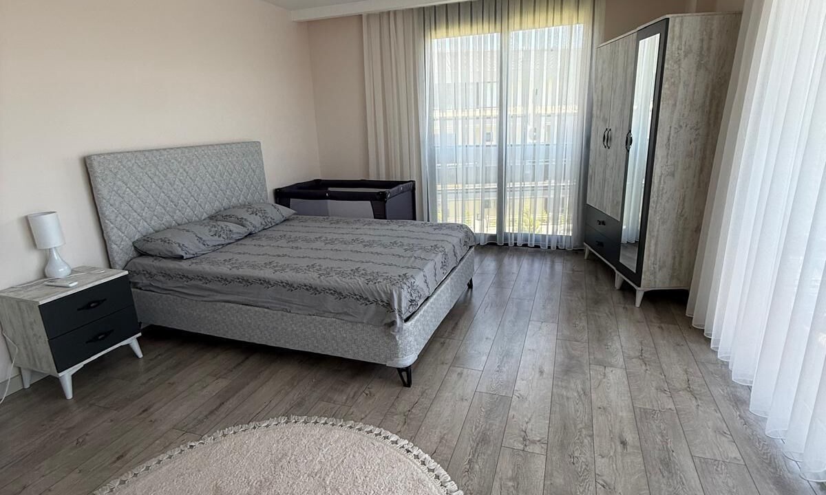 Photo of Bedroom in Side