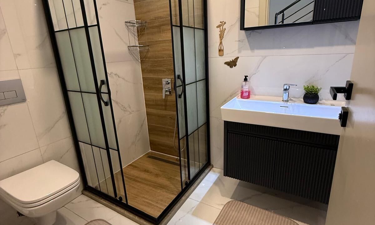 Photo of Bathroom in Side