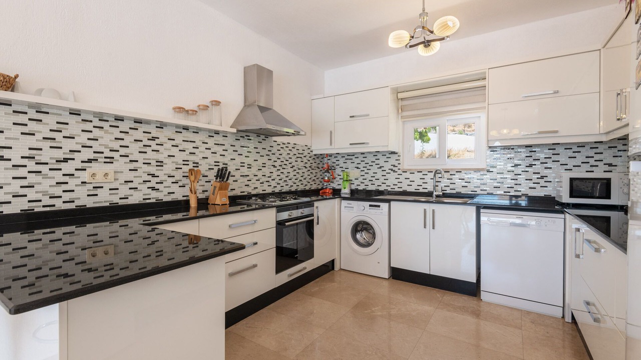 Photo of Kitchen in Islamlar